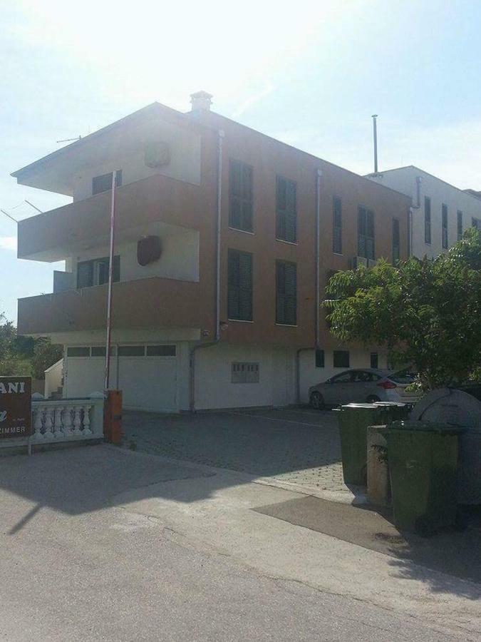 Kartini Apartment Nin Extérieur photo